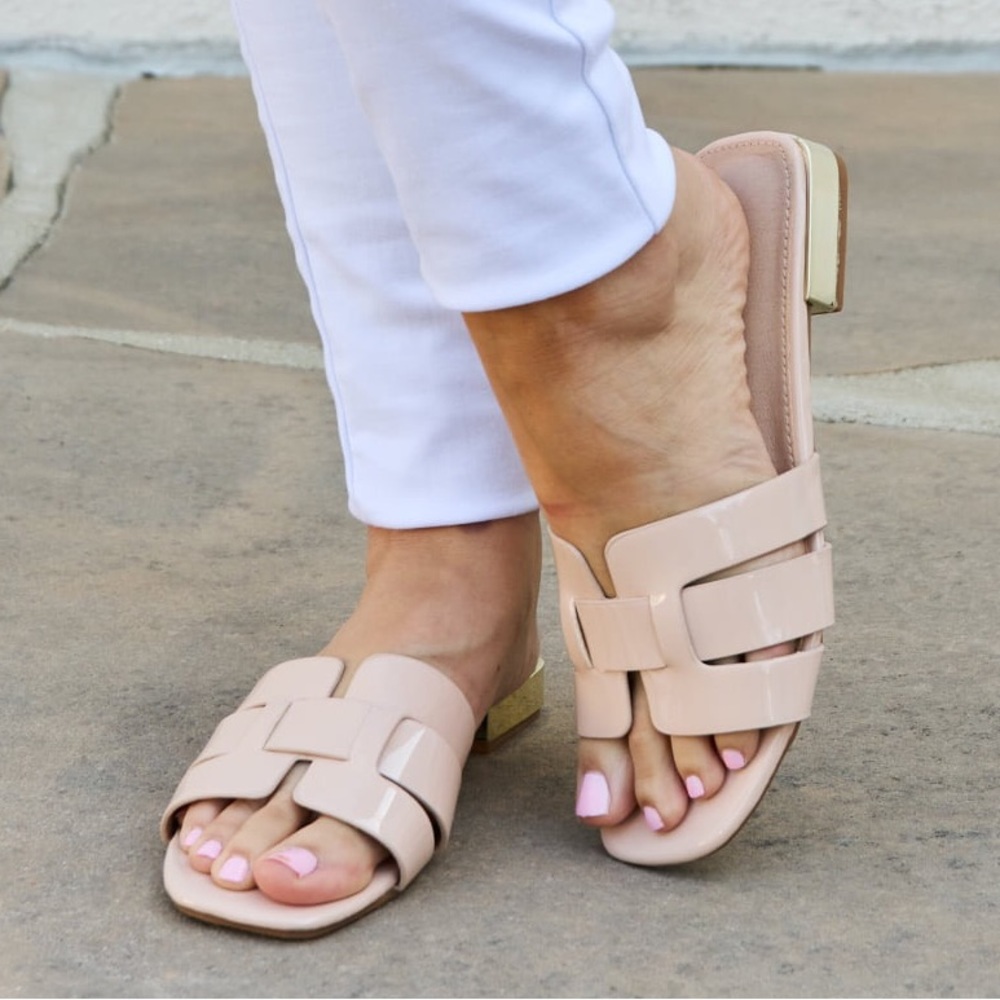 Weeboo Walk It Out Slide Sandals in Cream